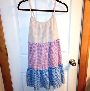 A cute summer dress, size large